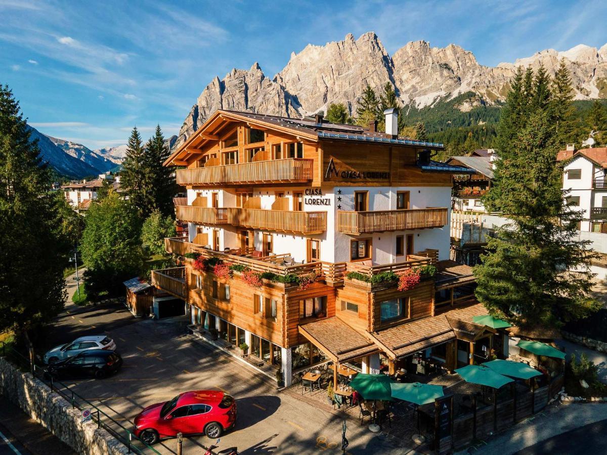 Hotel Ciasa Lorenzi Cortina d'Ampezzo Exterior photo
